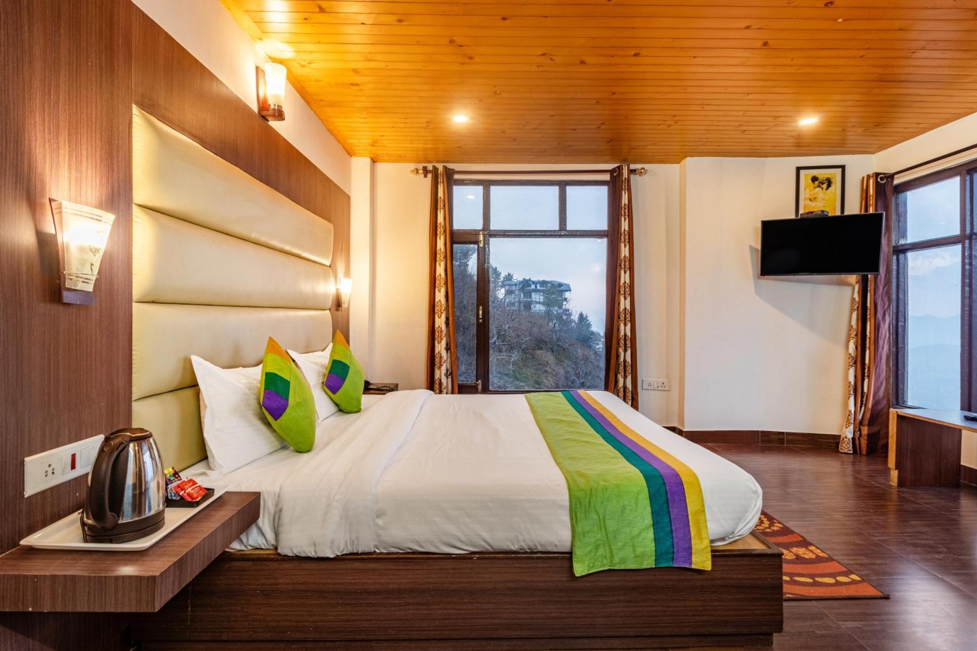 Treebo Snow View Resort Kufri With Mountain View Шимла Екстериор снимка
